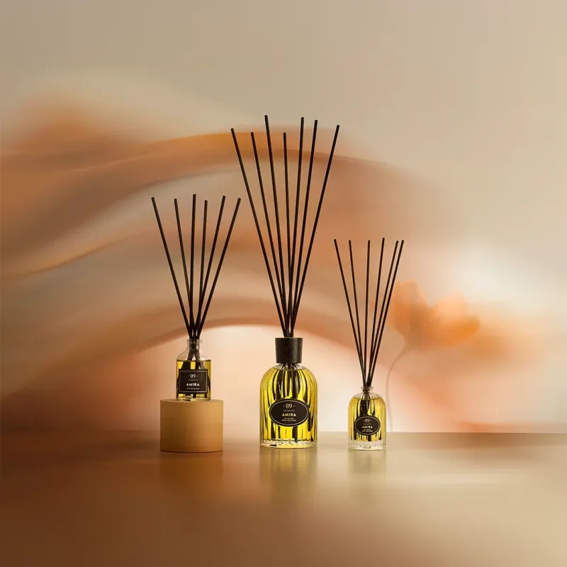 Parfums d'été : quelles fragrances sont adaptées aux mois chauds ?