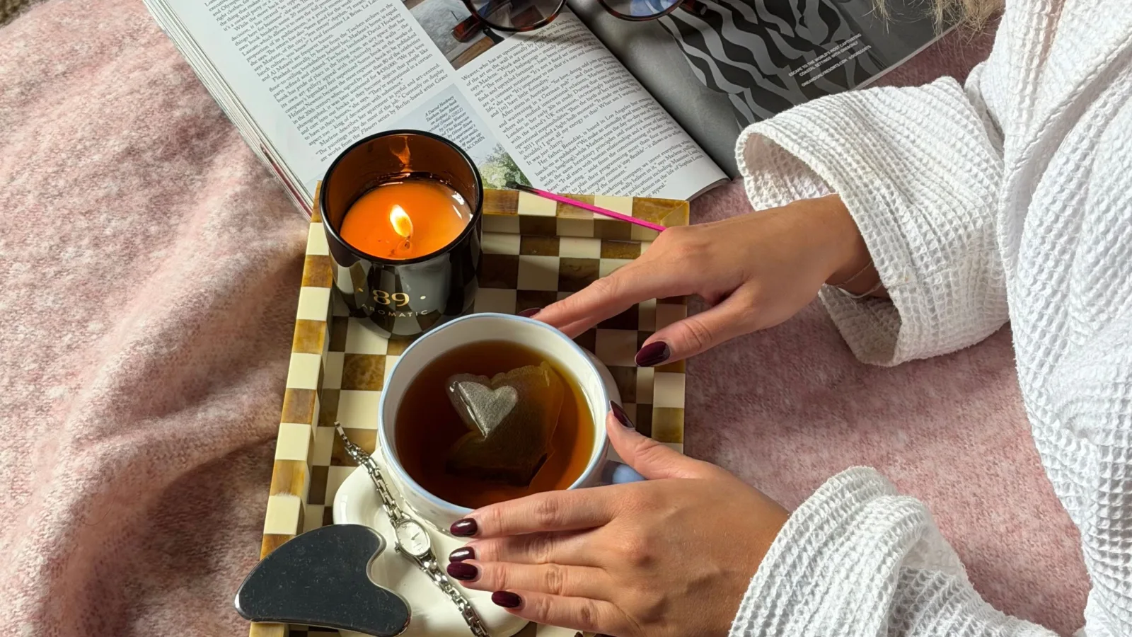 Why are scents so strongly linked to memories?